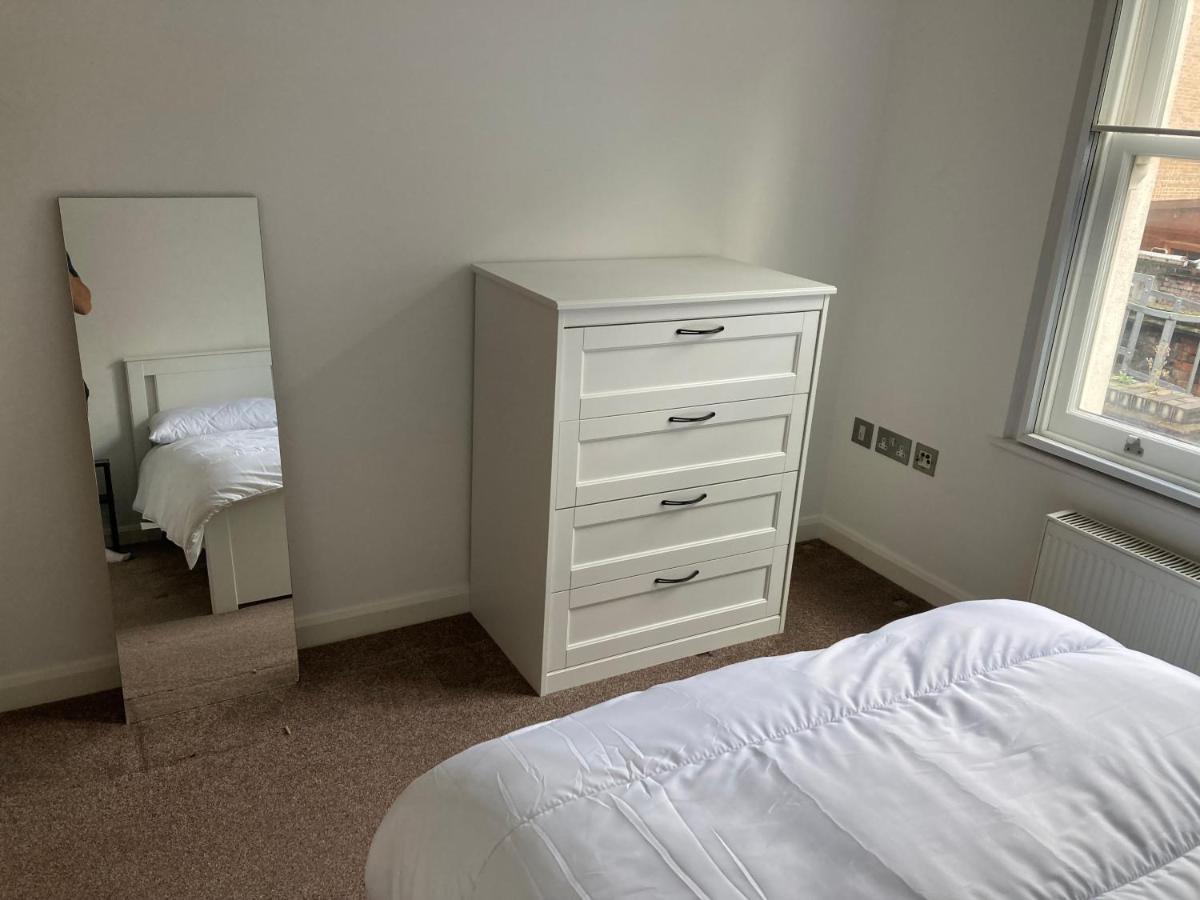 Two Double Bedroom Flat In Soho لندن المظهر الخارجي الصورة